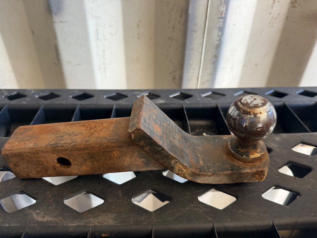 Trailer Hitch Ball Mount with Ball