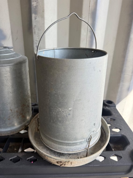 Galvanized Metal Poultry Feeder and Waterer Top