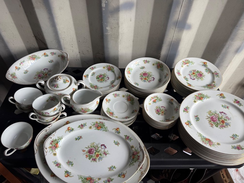 Floral Porcelain China Dinnerware Set