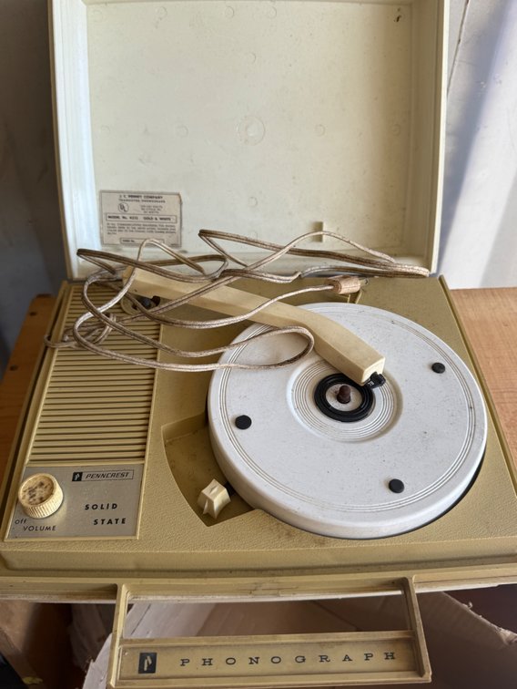Phonograph