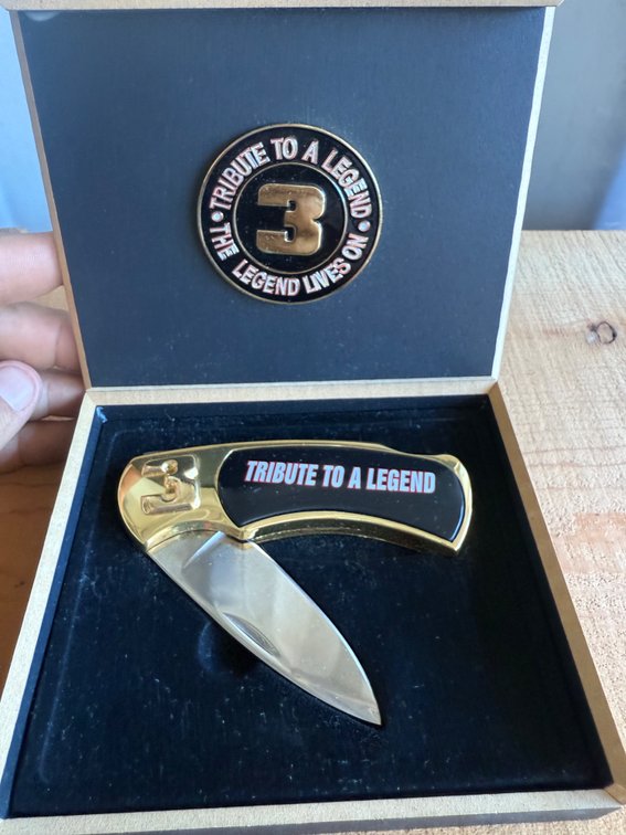 #3 Tribute to a Legend Commemorative Folding Knife