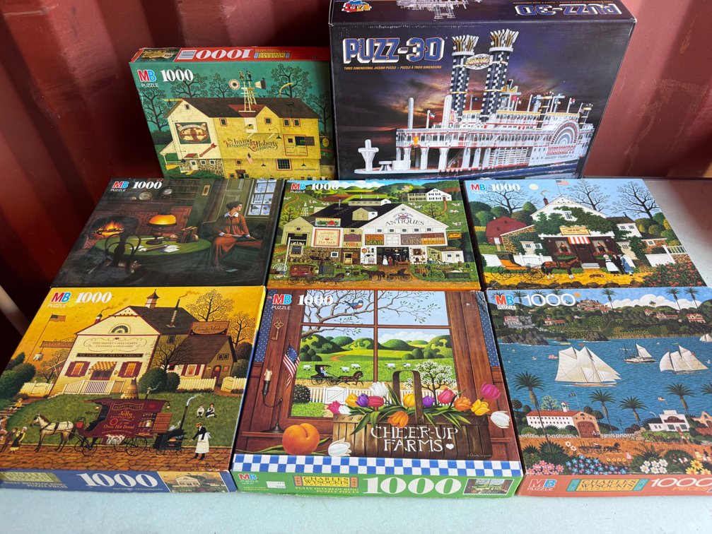 MB Charles Wysocki and Puzz-3D Jigsaw Puzzles