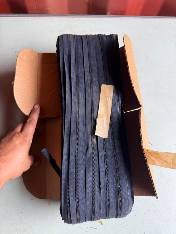 Continuous Coil Zipper Chain Tape