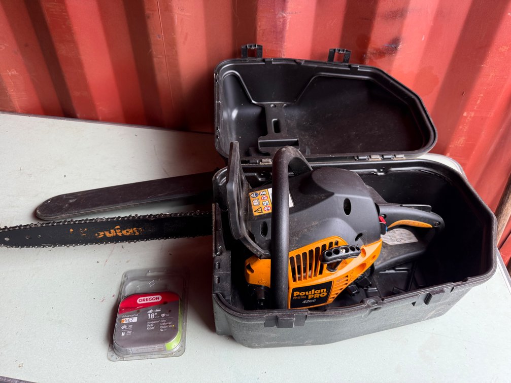 Poulan Chainsaw with Case