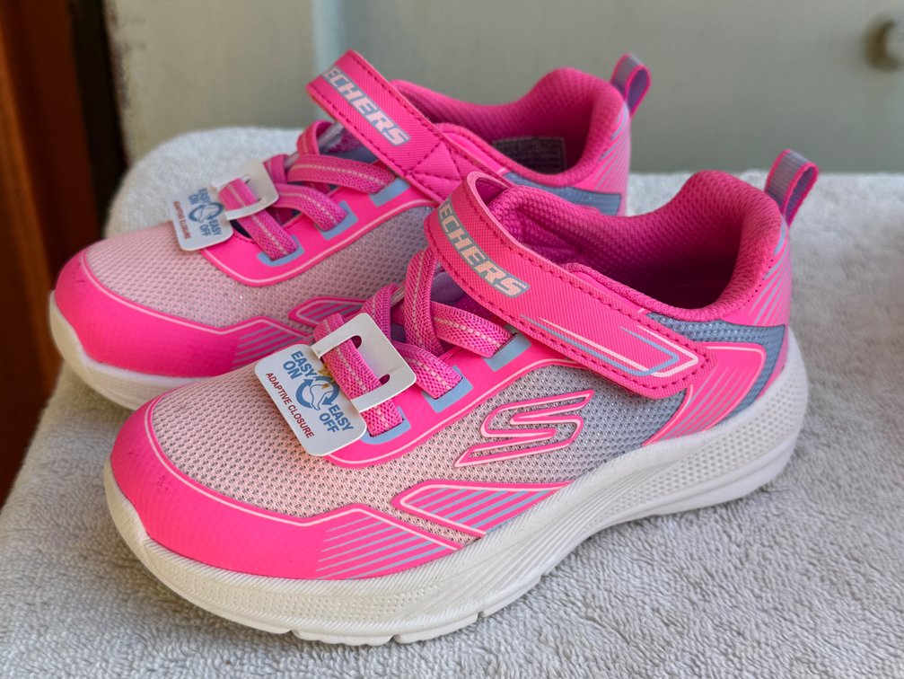 Skechers Kids Sneakers Size 10