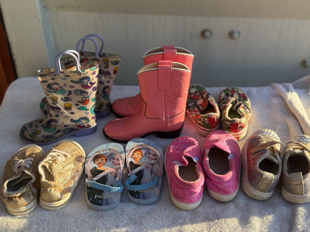 Girls 6/7 Shoes