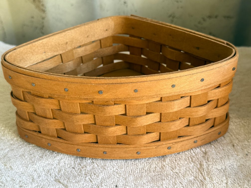 Longaberger Woven Wood Splint Corner Basket