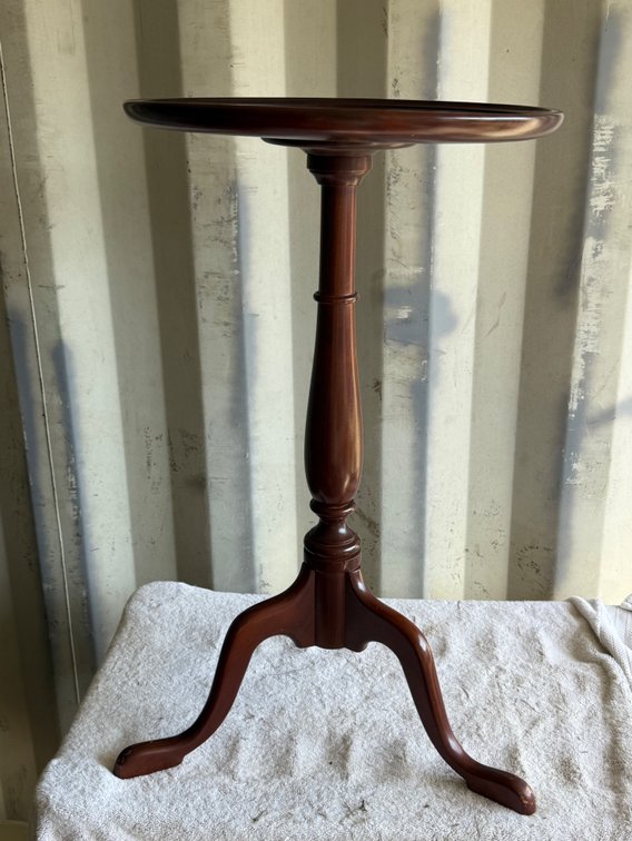 Pedestal Tripod Table