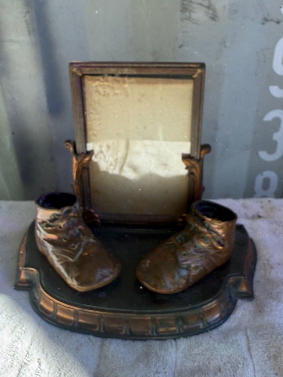 Bronzed Baby Shoes Keepsake Picture Frame Stand