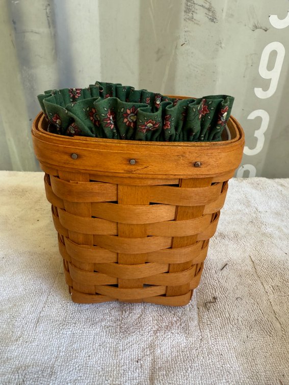 Longaberger 1994 Woven Wood Splint Basket with Fabric Liner