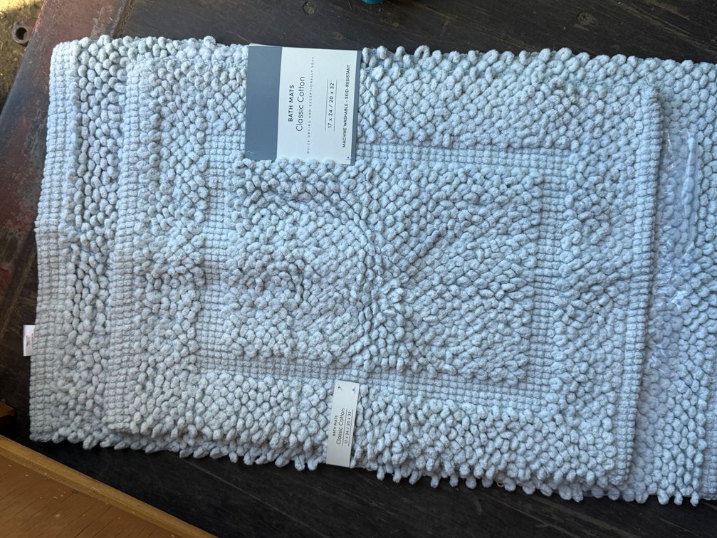 Two-Piece Bath Mat Set