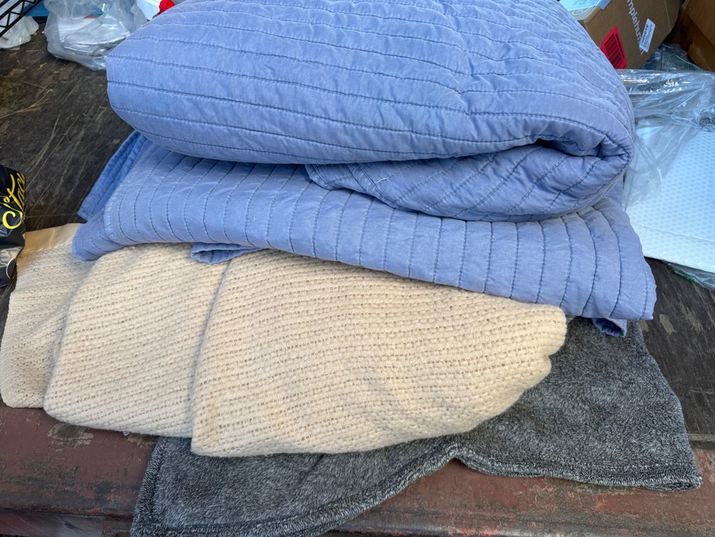 Blanket Lot