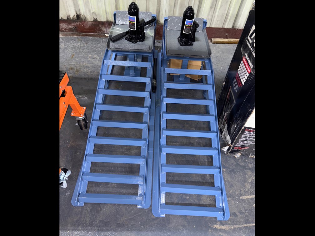 Unused Larbanke Hydraulic Lift Car Ramps, 11k Cap per Ramp, 2pcs