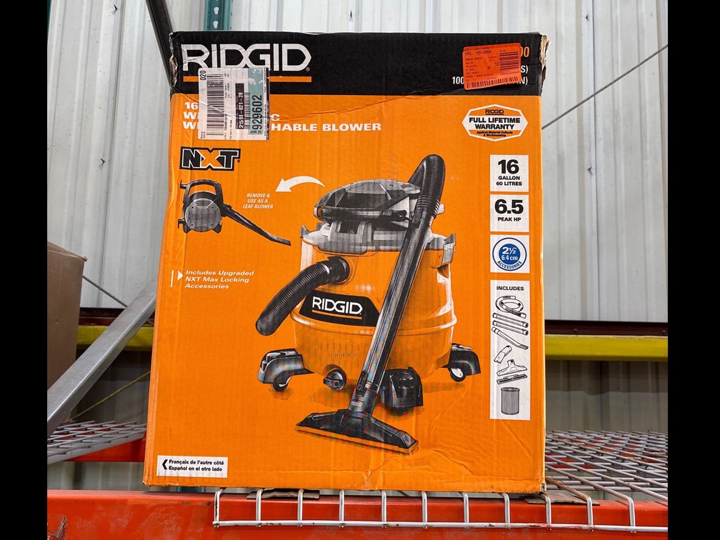 Ridgid 16 Gallon Wet/Dry Vac w/ Detachable Blower