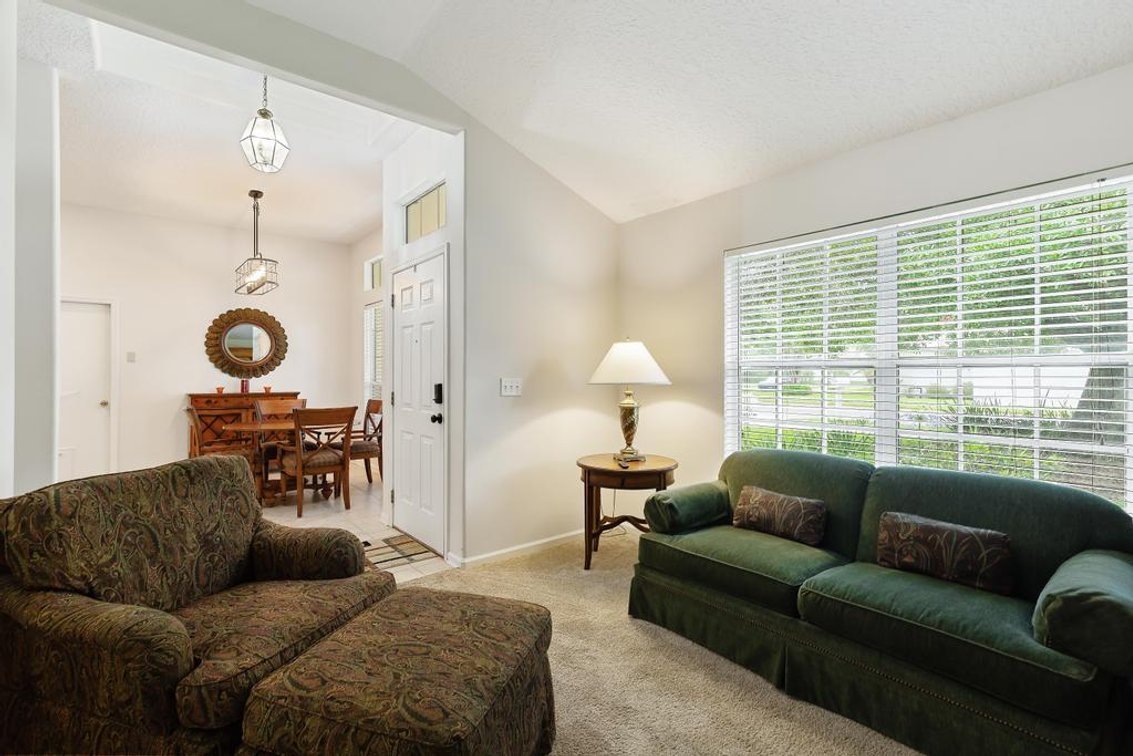Image for Stunning Home in Prime Mandarin Location! 