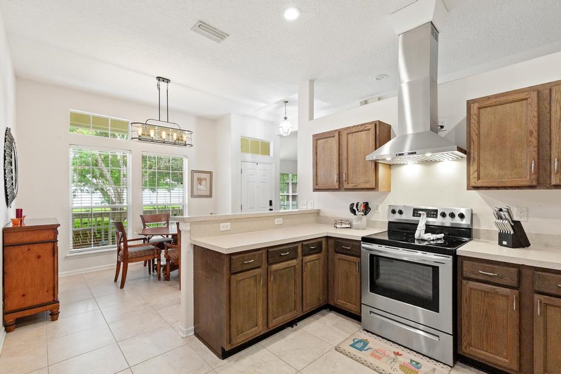 Image for Stunning Home in Prime Mandarin Location! 