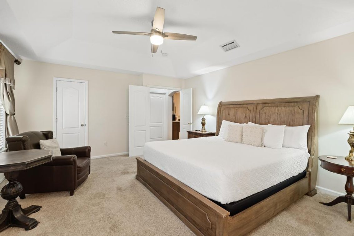 Image for Stunning Home in Prime Mandarin Location! 