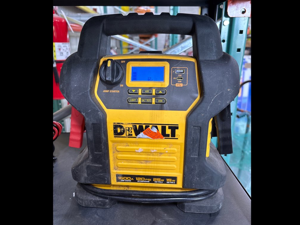 DeWalt 1600a Jumper/Compressor