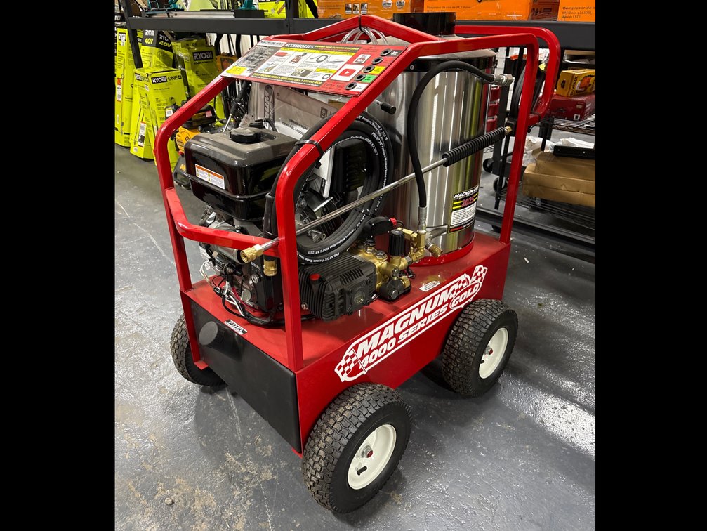 Unused Easy Kleen Magnum Gold 4000 Hot Water Pressure Washer, sn: 2538105