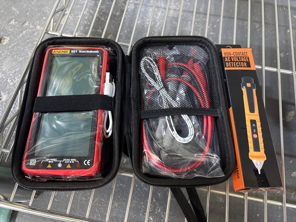 Unused Neng Smart Touchscreen Multimeter w/ AC Voltage Detector