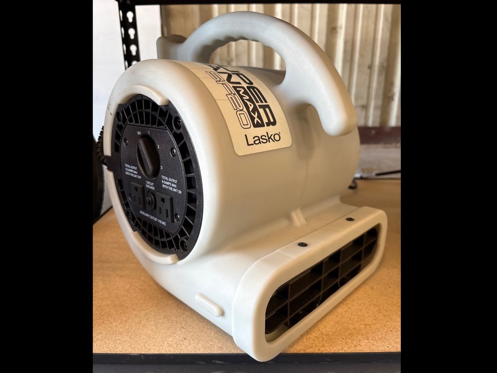 Lasko Super Fan Max Air Mover