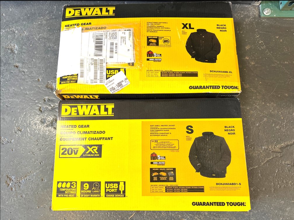 DeWalt 20V XR Heated Jackets, 2pcs