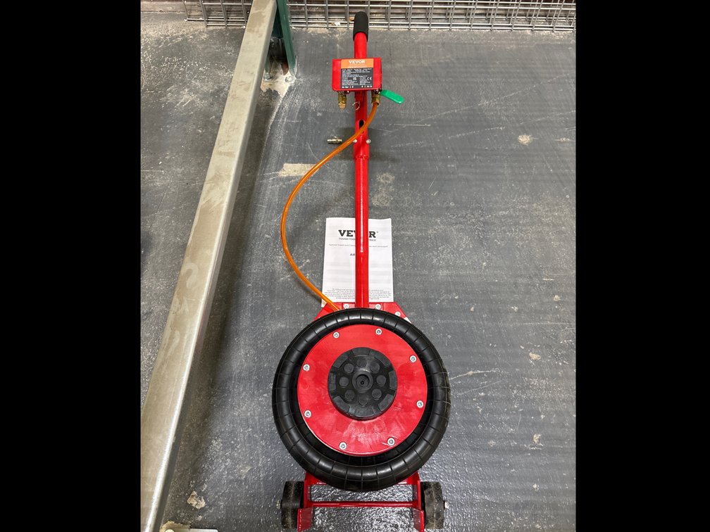 Unused Vevor 3 Ton Air Jack