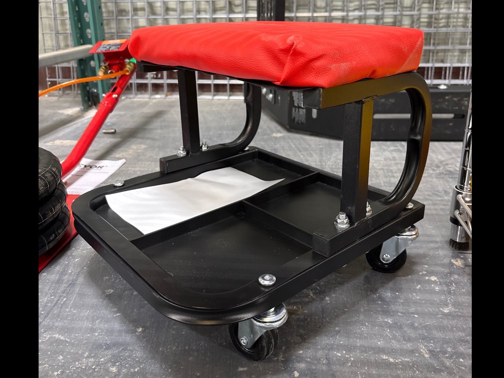 Unused InBrave Creeper Stool