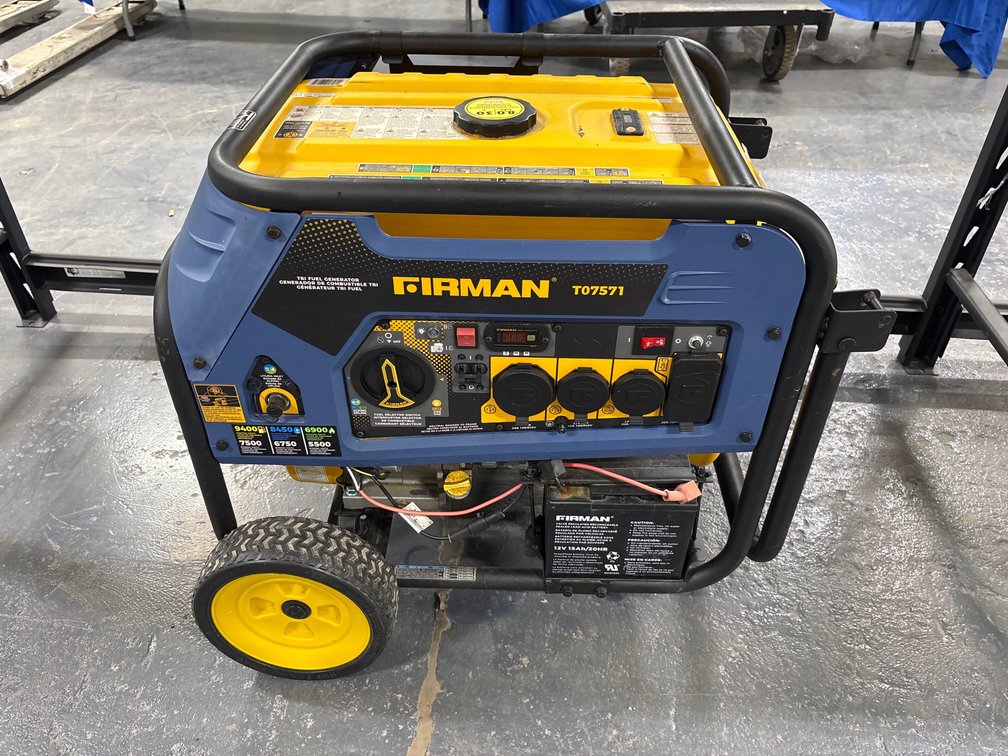 Firman 9400 Watt Tri Fuel Generator