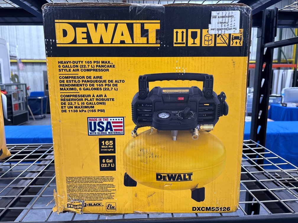 DeWalt 6 Gallon 165psi Pancake Compressor