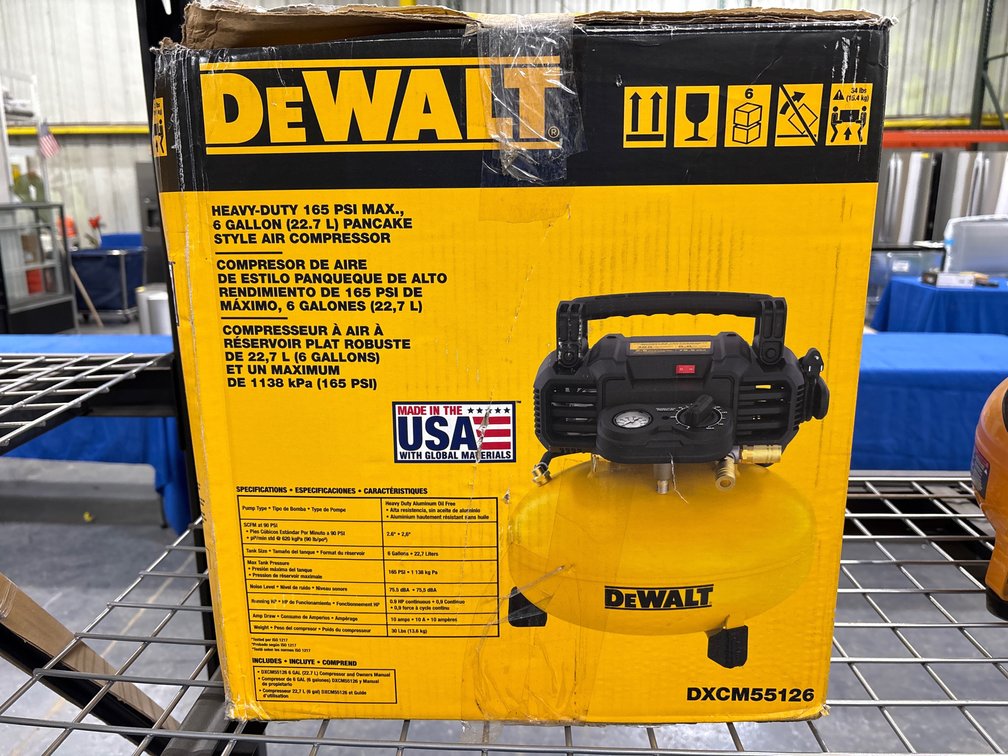 DeWalt 6 Gallon 165psi Pancake Compressor