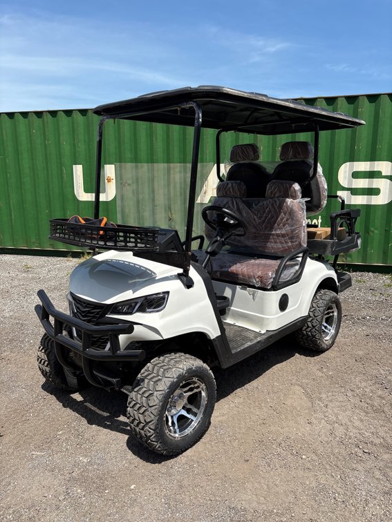 Unused SD Lanch SDLGC80 4 Seat Golf Cart