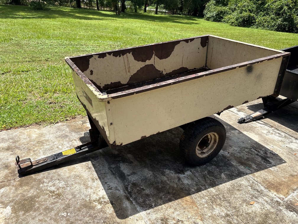 Agri-Fab 17 Cubic Ft Towable Dump Cart