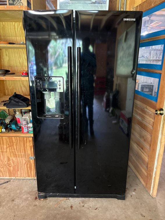 Samsung 27 Cubic Ft Side by Side Refrigerator