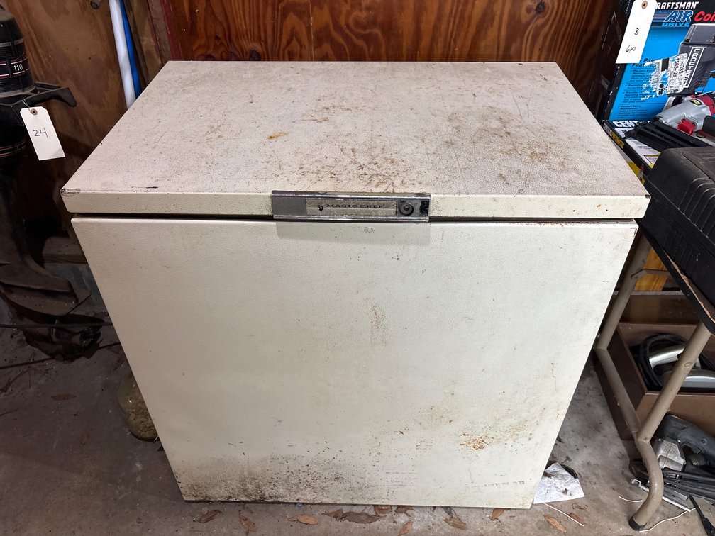 Magic Chef 8.1 Cubic Ft Chest Freezer