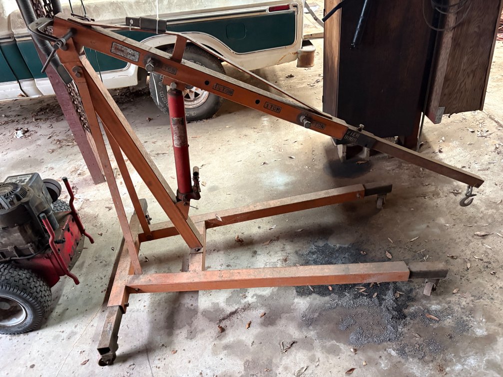 2 Ton Engine Hoist