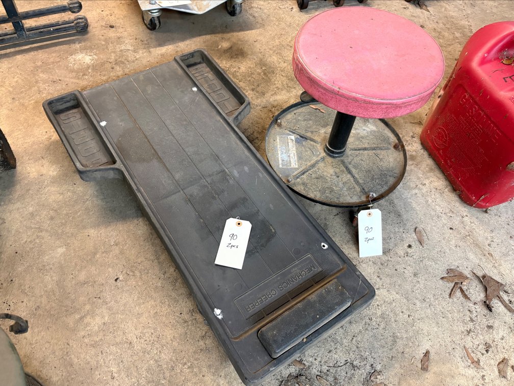 Creeper and Creeper Stool