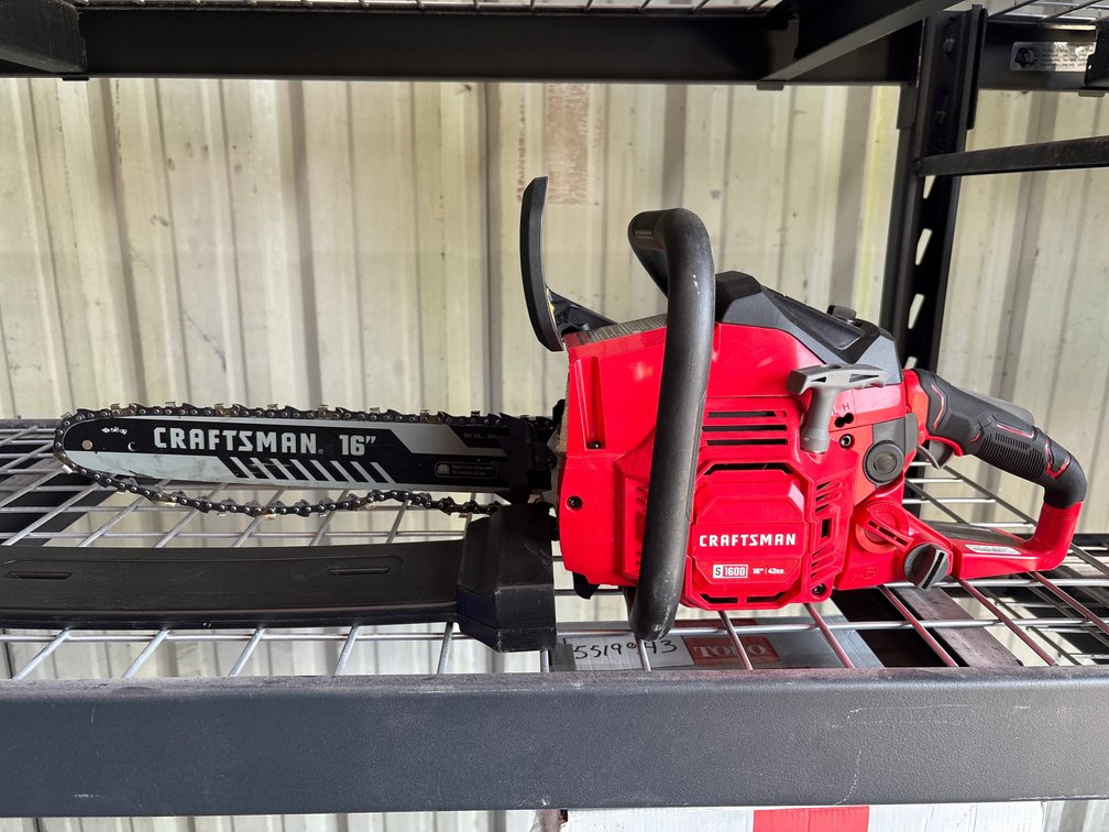 Craftsman S1600 Gas Chainsaw, 16in Bar