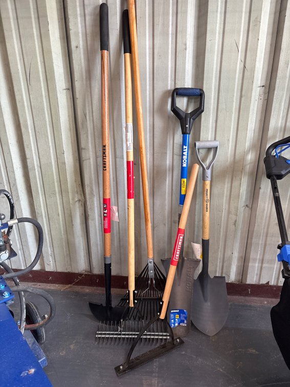 Assorted Yard Tools, 6pcs