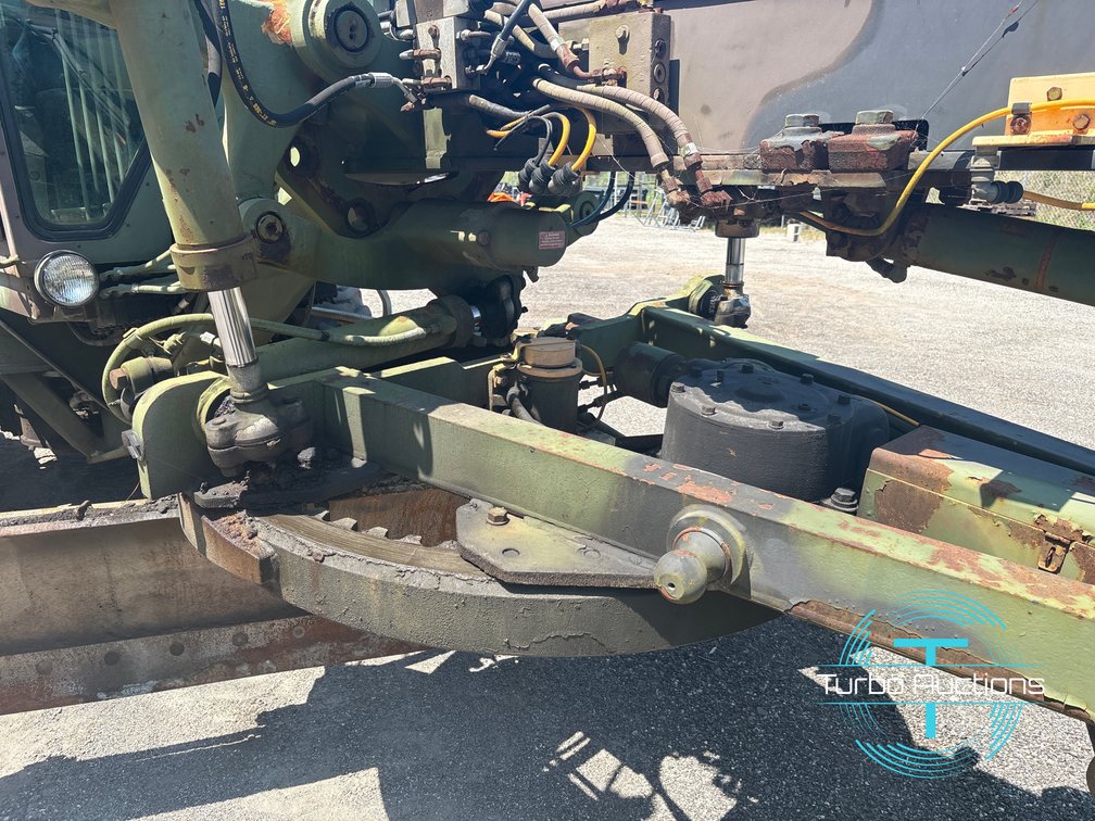 Image for 1985 Cat 130G MIL Motor Grader