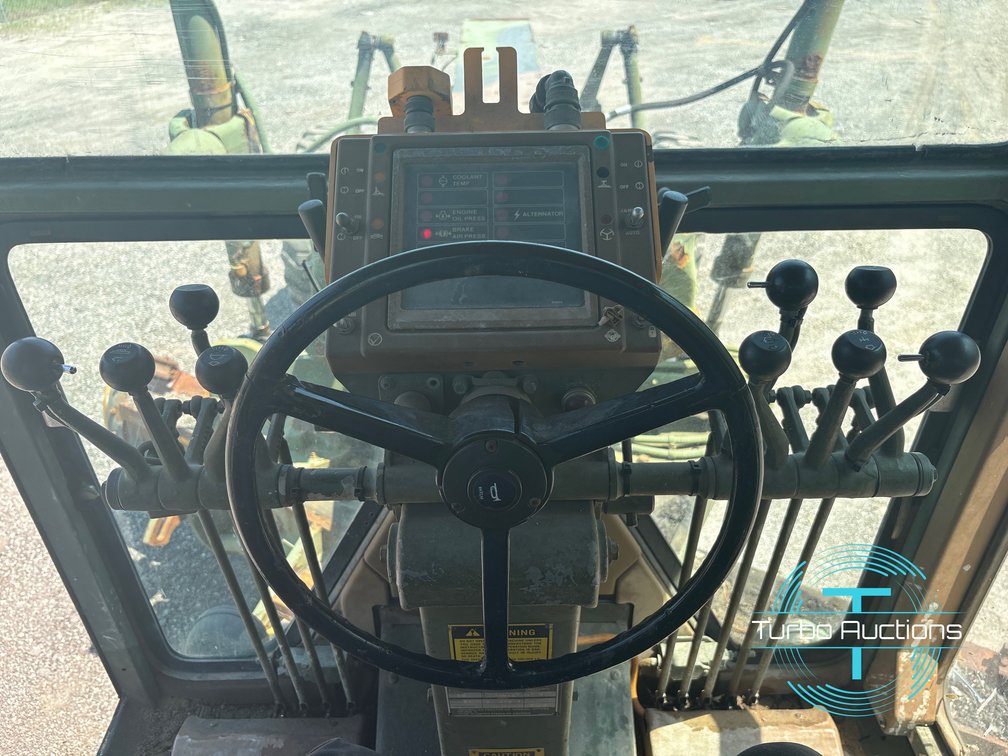 Image for 1985 Cat 130G MIL Motor Grader