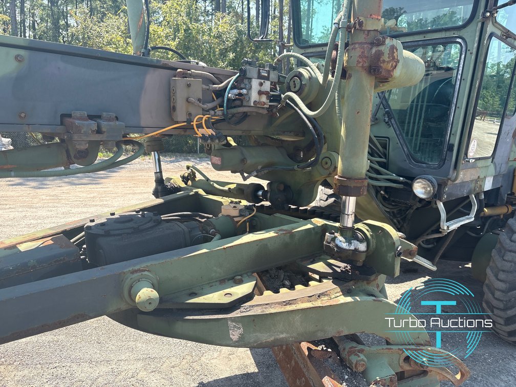 Image for 1985 Cat 130G MIL Motor Grader
