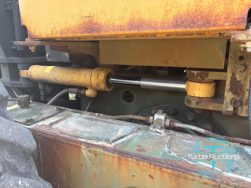 Image for 1985 Cat 130G MIL Motor Grader
