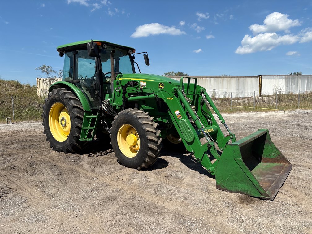 2014 John Deere 6105D 4WD Tractor w/ John Deere H310 Loader, 1270 Hours