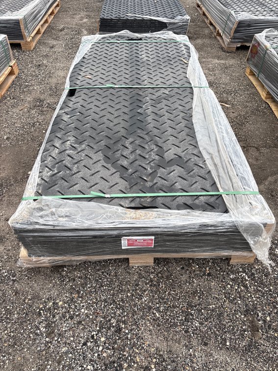Unused SD Lanch Ground Protection Mats, 15pcs