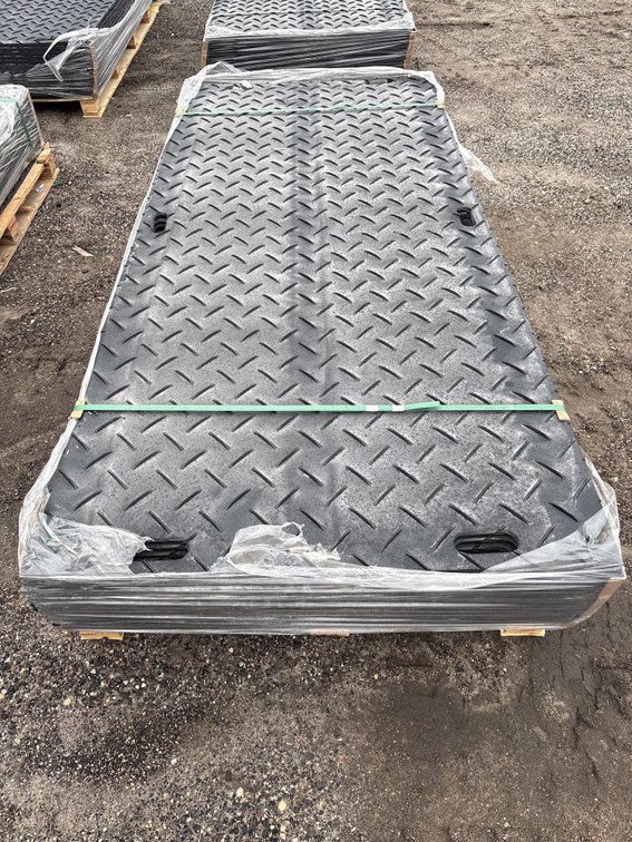 Unused SD Lanch Ground Protection Mats, 15pcs
