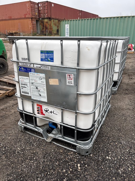 IBC Tote, 250 Gallons