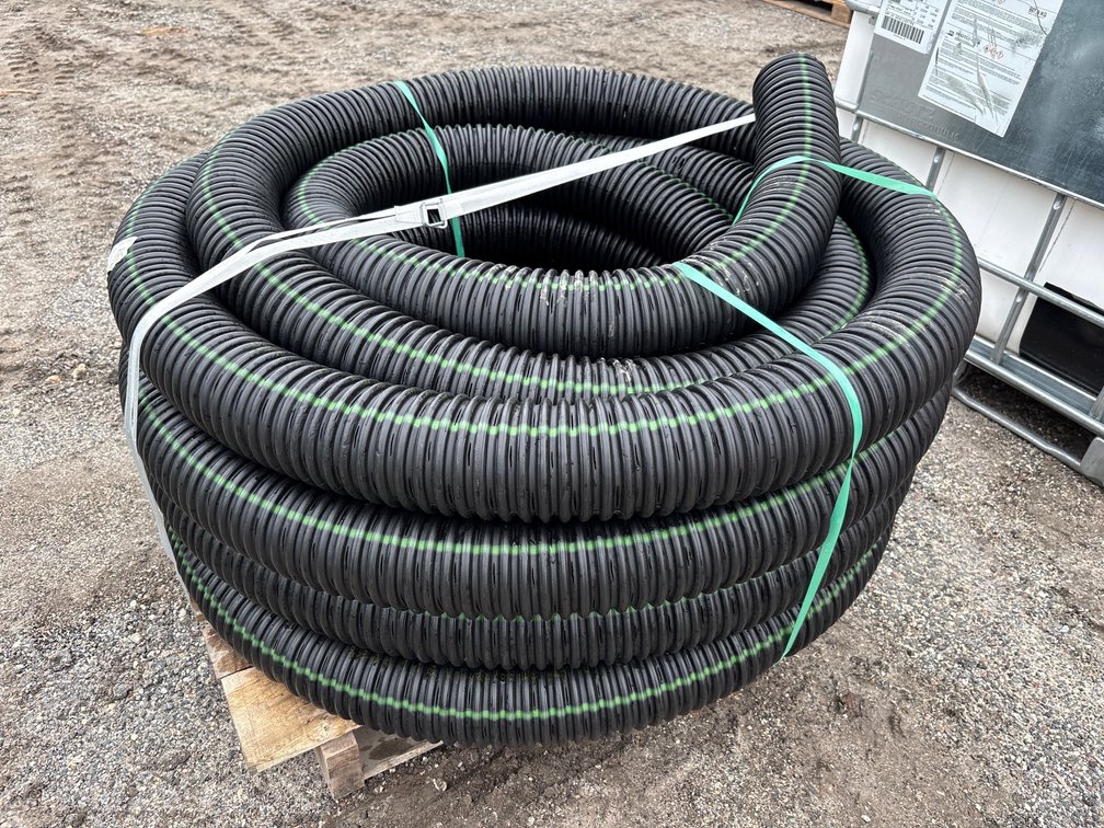 ADS 4in by 100ft Single Wall Corrugated HDPE Drainage Pipe