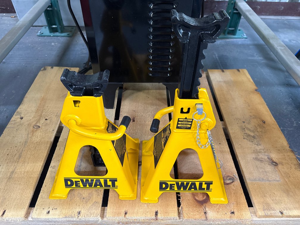 DeWalt 3-Ton Jack Stands, 2pcs