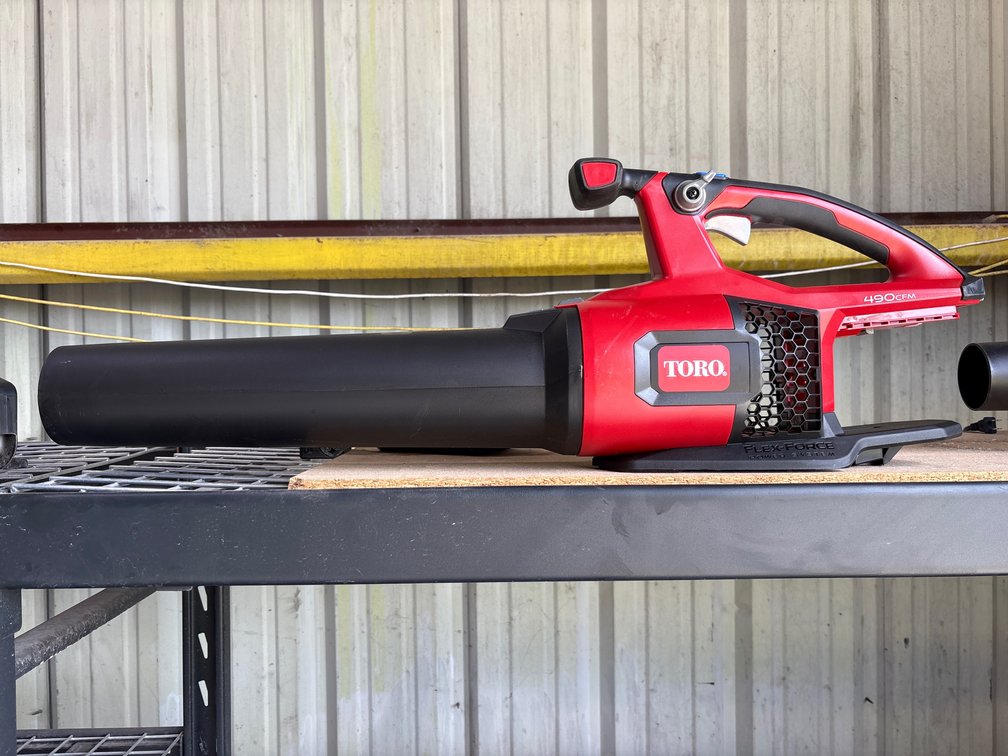 Toro 60V Blower, Includes Battery and Charger